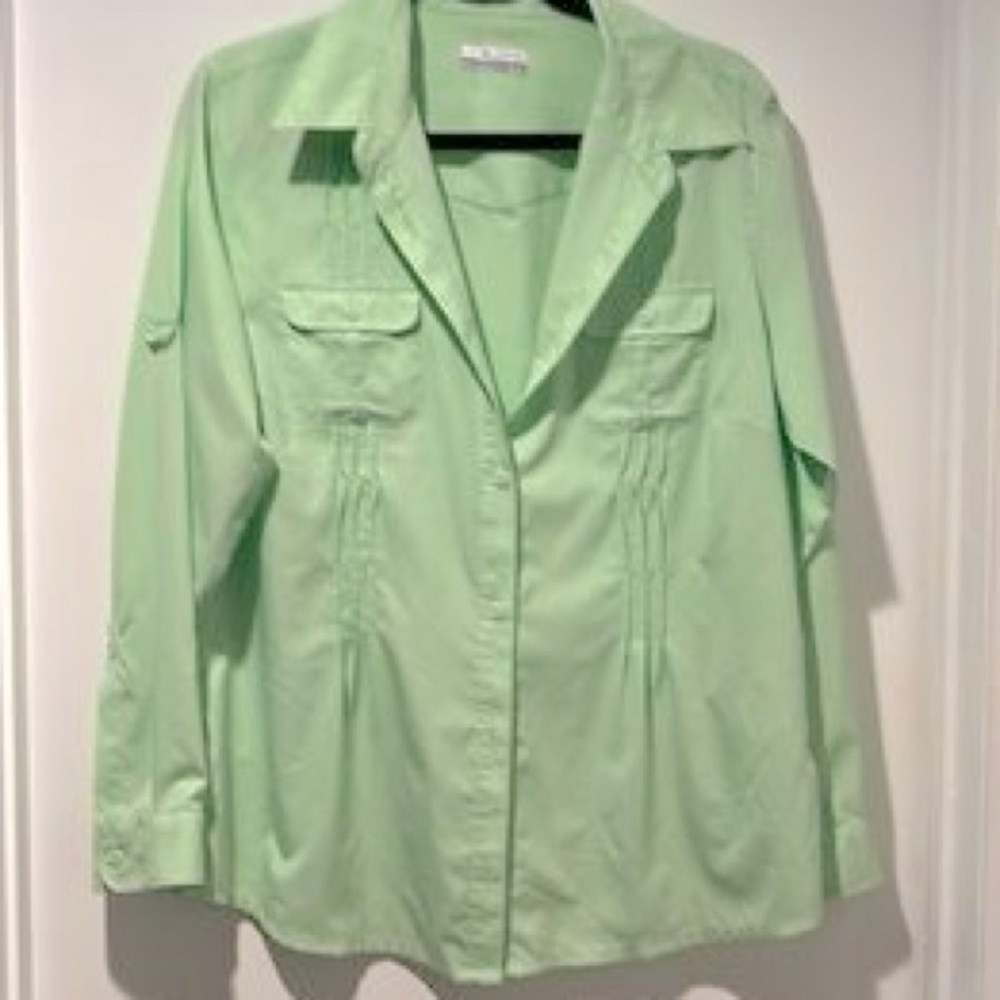 Columbia Shirt Womens Small Green Omni-Shade Hiking Gorpcore Fishing Ruffles - Picture 2 of 16